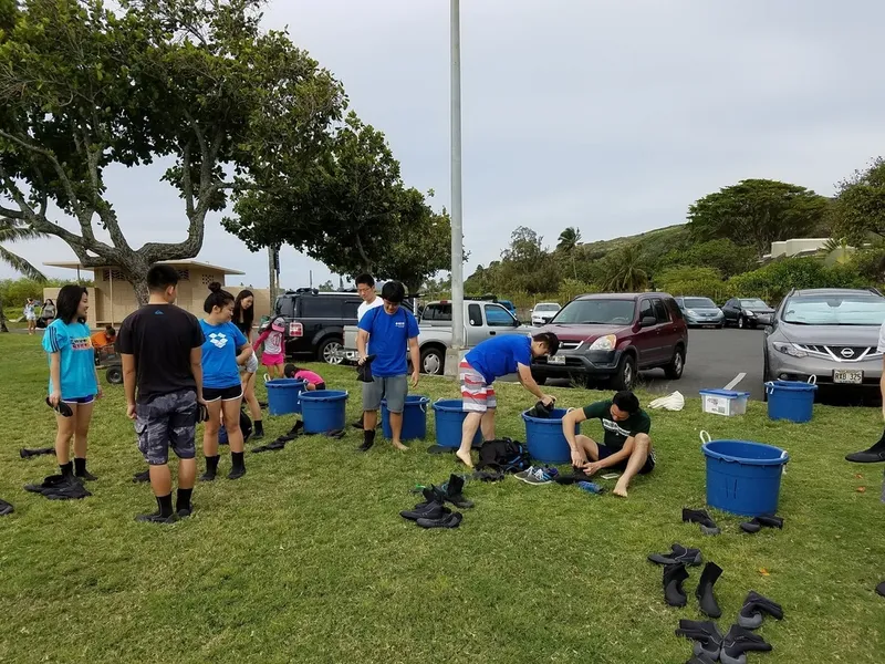 Maunalua Beach Clean Up