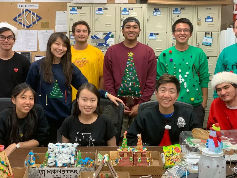Christmas (Pau Finals) Social