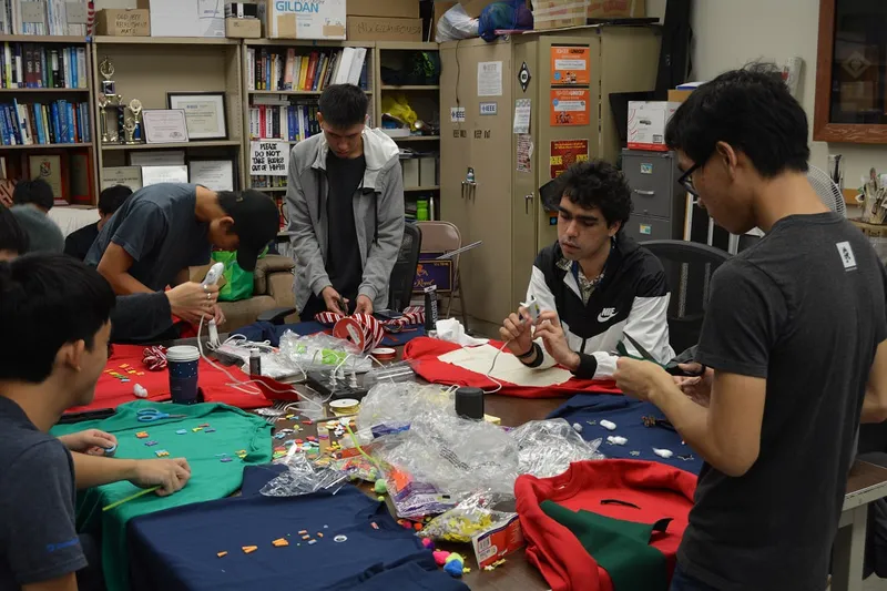 Christmas (Pau Finals) Social