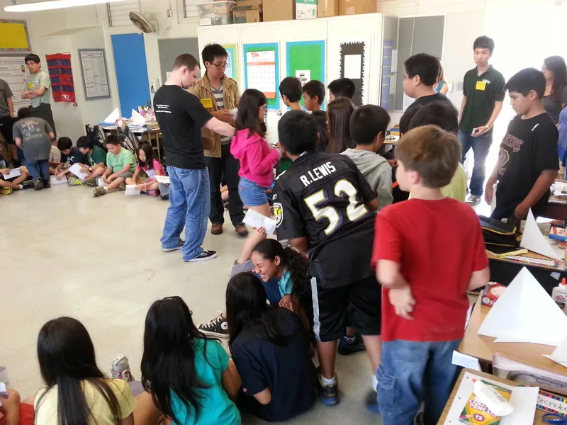 Hokulani Brushbot Workshop