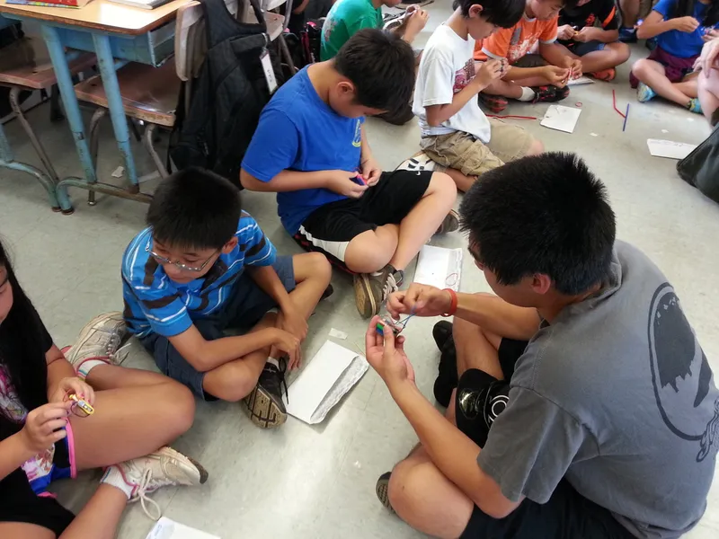 Hokulani Brushbot Workshop