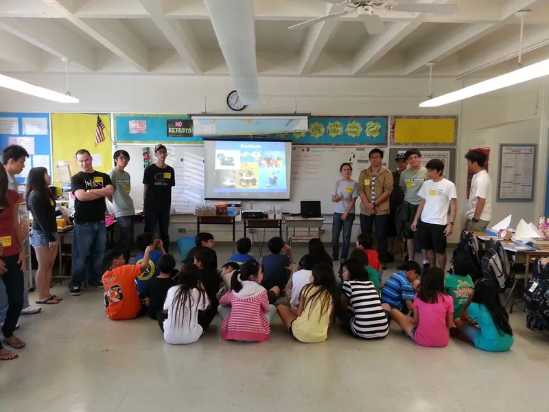 Hokulani Brushbot Workshop