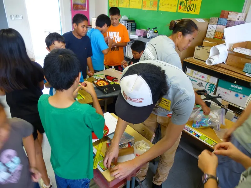 Hokulani Brushbot Workshop