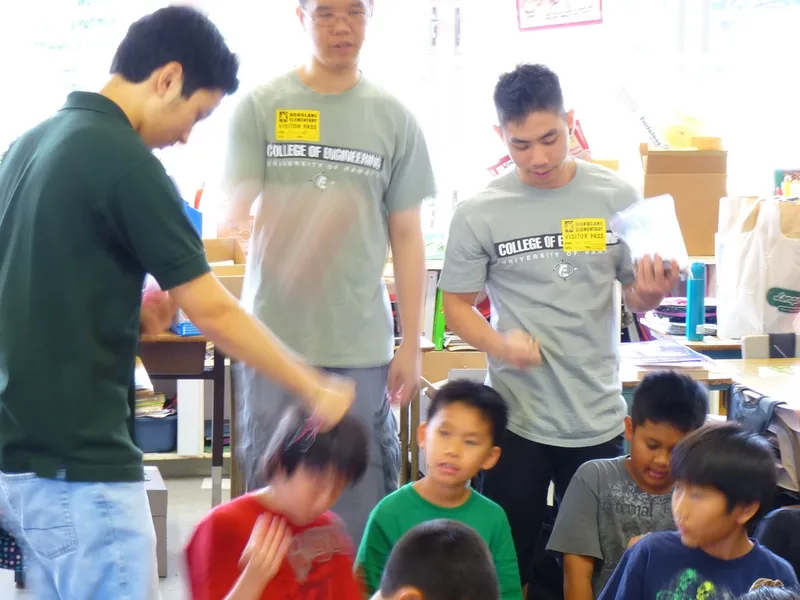 Hokulani Brushbot Workshop